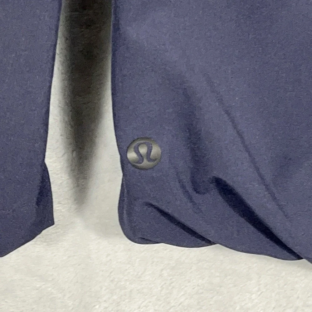 Lululemon Belle Jacket Women 2 Navy Hood Bubble Full Zip Stretch Running Outdoor